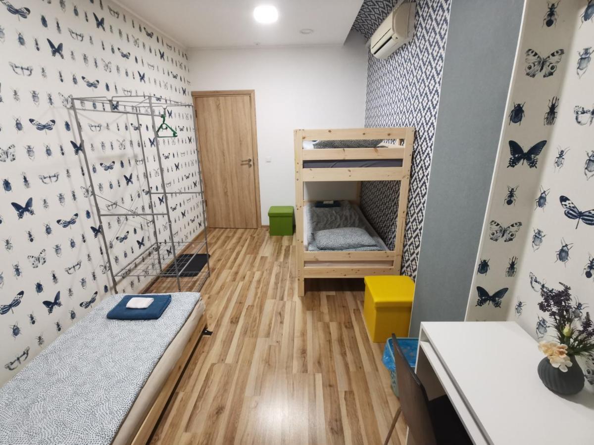 Bar-Celona - Rooms & Beds Vilnius Exterior photo